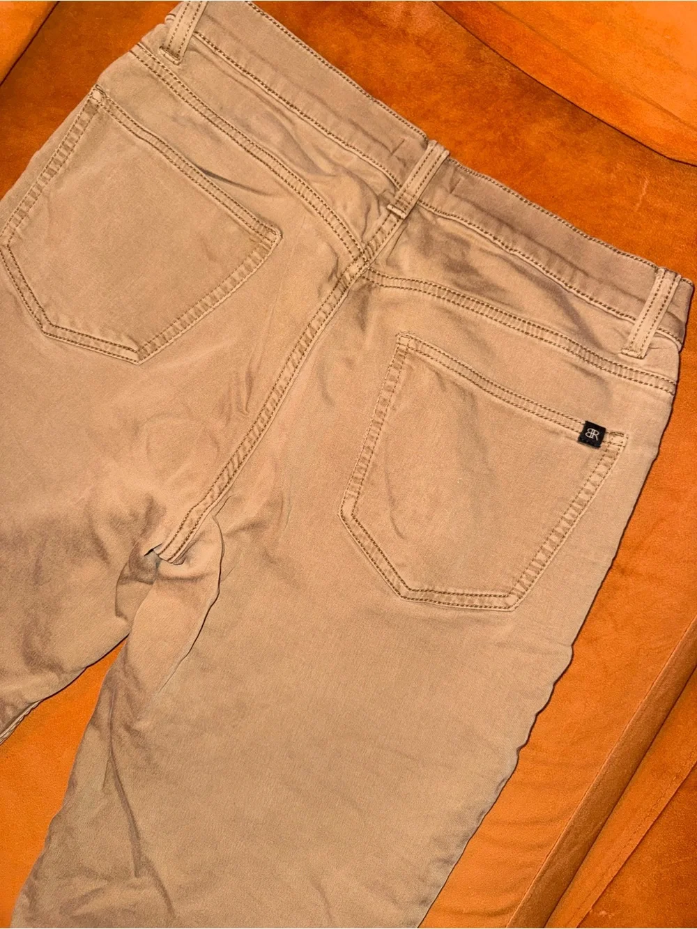 98% Cotton, Banana Republic Light Tan Khaki Chinos, size 32x30